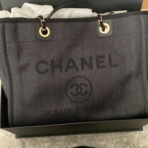 Chanel Deauville bag